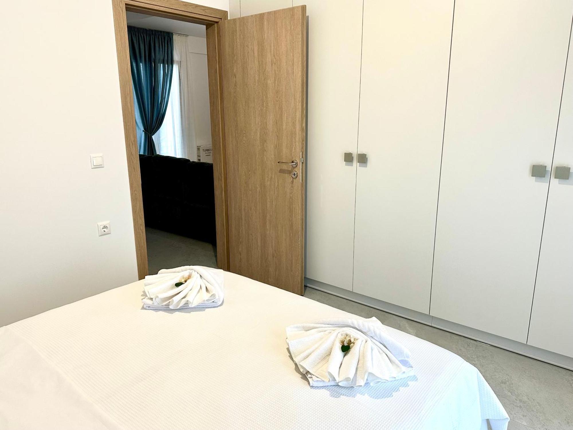 The Skyline Escape Apartment Heraklion  Bagian luar foto