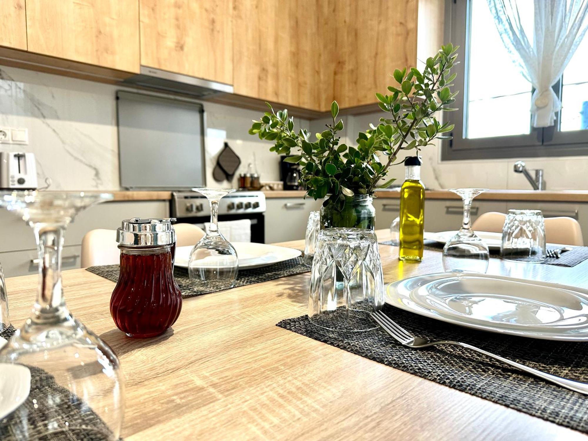 The Skyline Escape Apartment Heraklion  Bagian luar foto