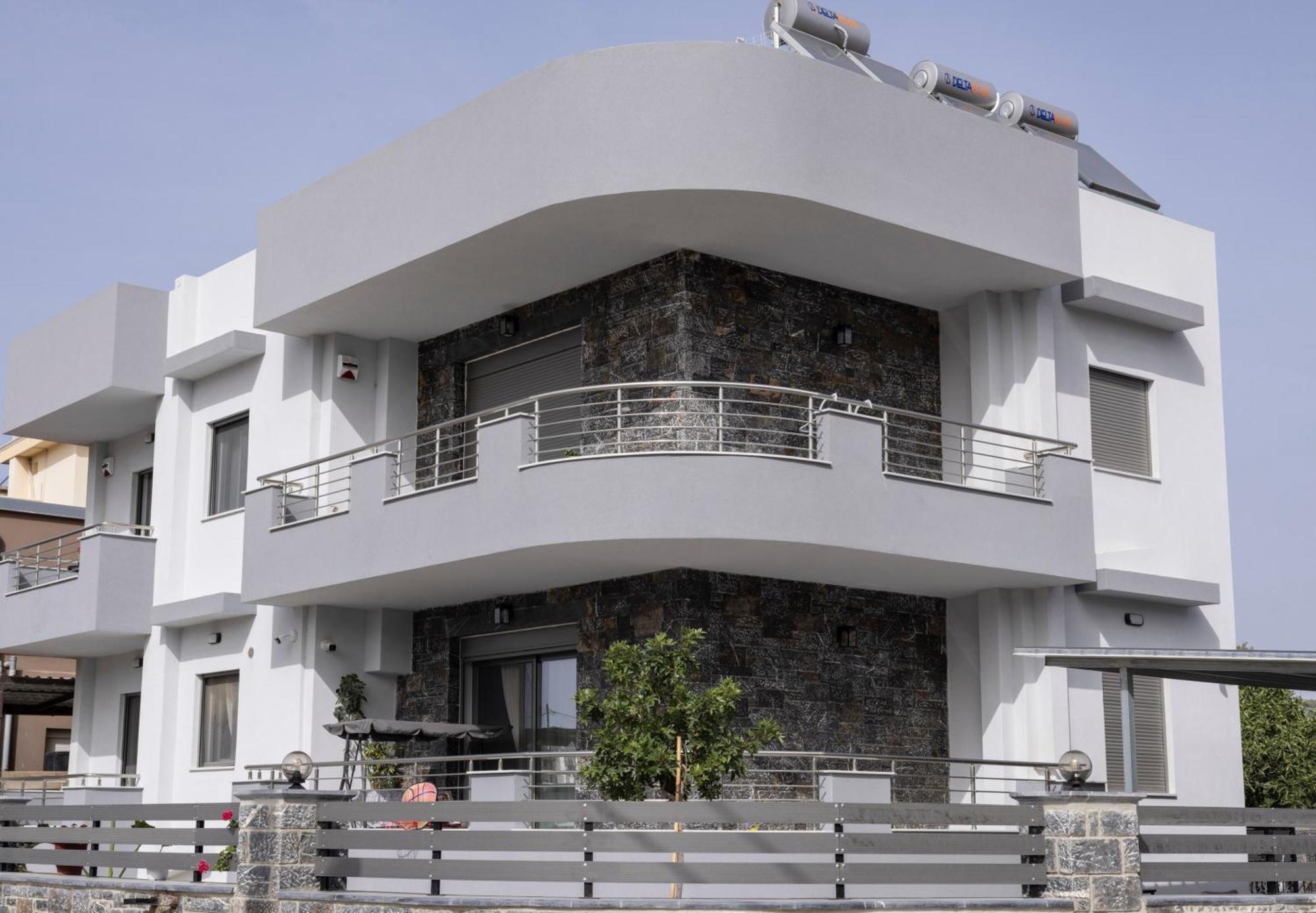 The Skyline Escape Apartment Heraklion  Bagian luar foto