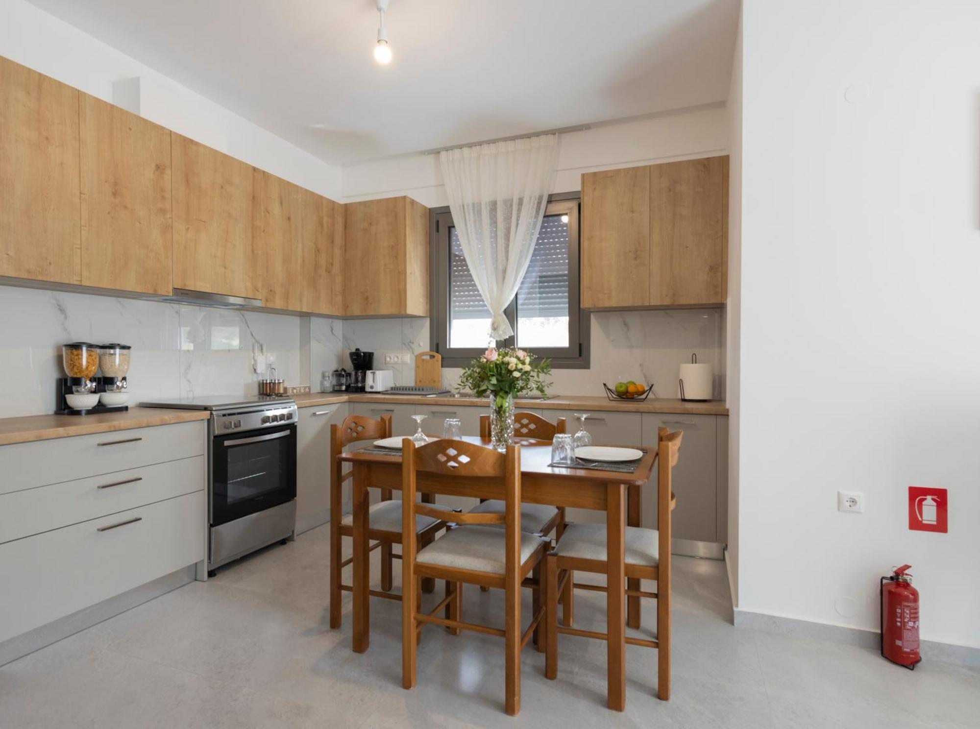 The Skyline Escape Apartment Heraklion  Bagian luar foto