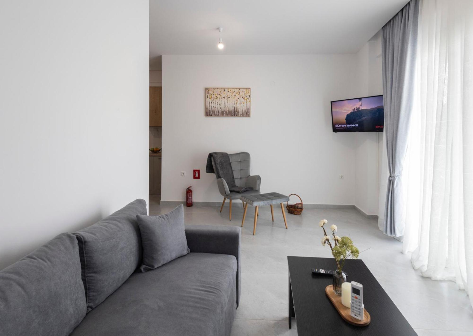 The Skyline Escape Apartment Heraklion  Bagian luar foto