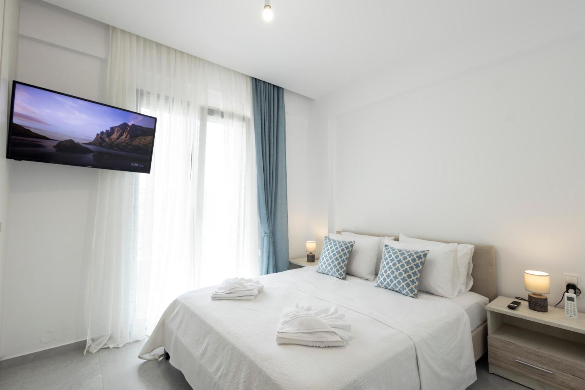 The Skyline Escape Apartment Heraklion  Bagian luar foto